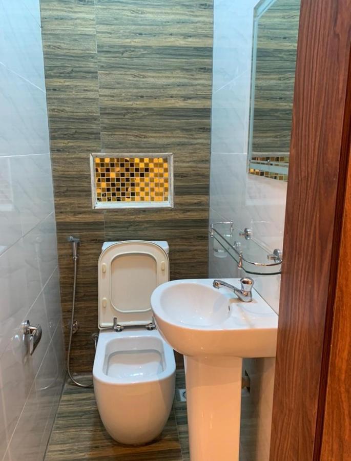 God'S Touch Apartments Remi Fani Kayode Gra. Ikeja Esterno foto