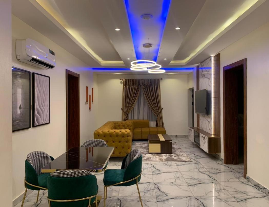 God'S Touch Apartments Remi Fani Kayode Gra. Ikeja Esterno foto