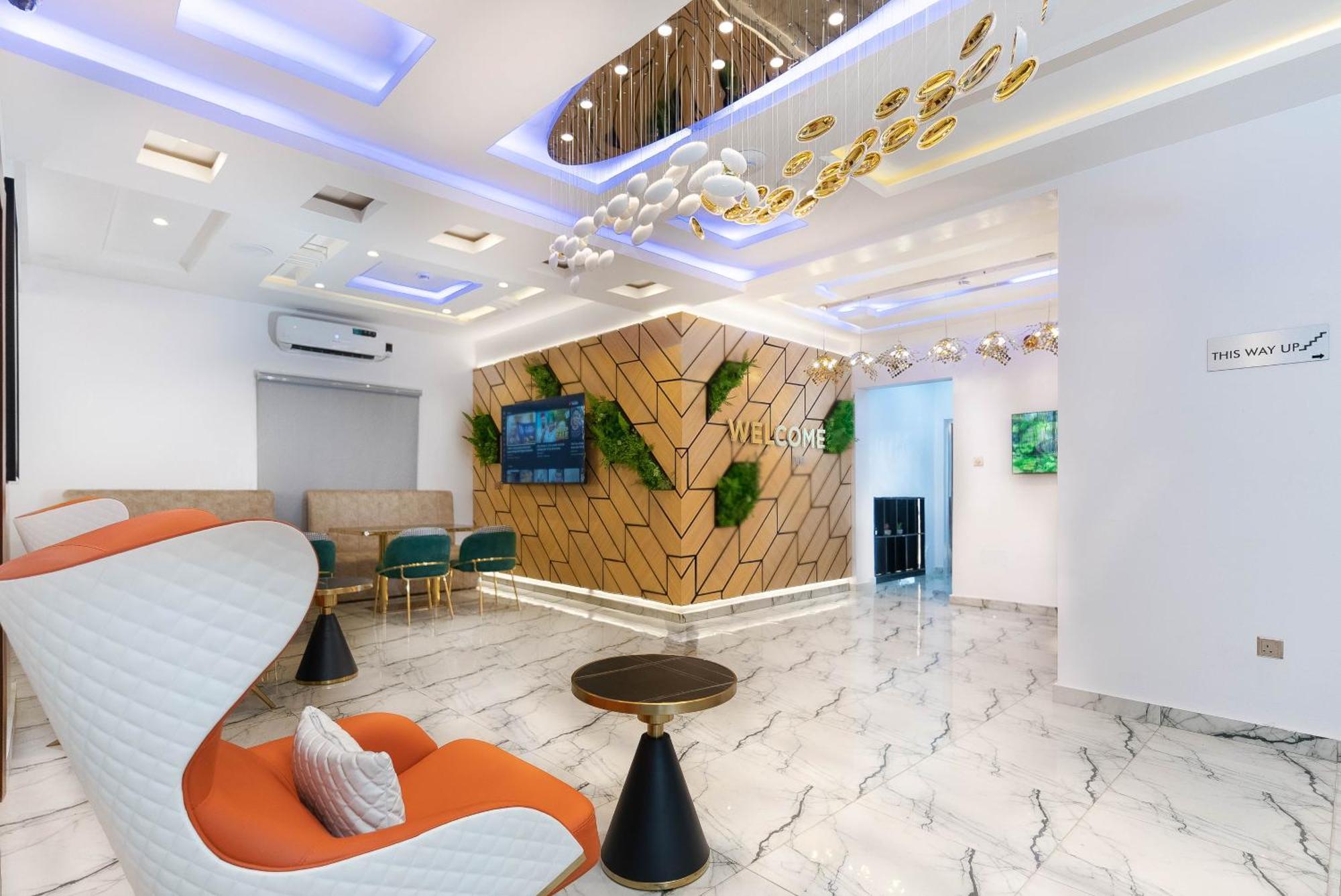 God'S Touch Apartments Remi Fani Kayode Gra. Ikeja Esterno foto